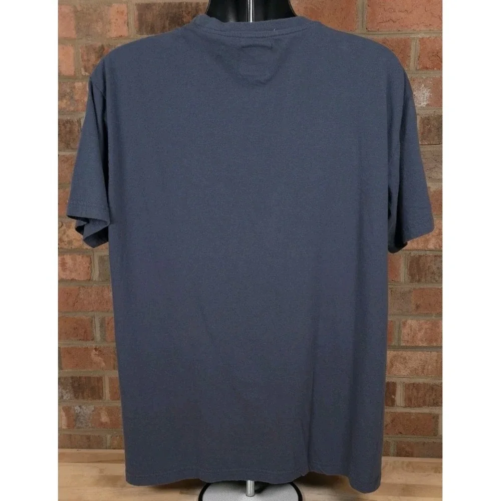 Frank Lloyd Wright Red Jacket Collection Blue Tshirt Mens Size 2XL
